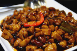 Pollo-Gon-Bao-Figueres