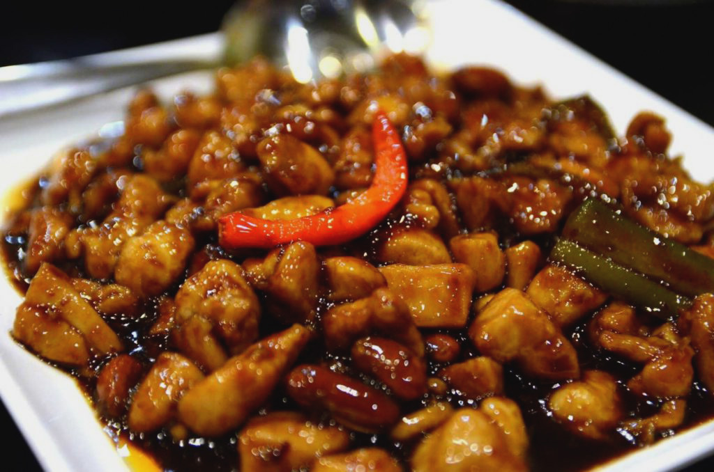 Pollo-Gon-Bao-Figueres